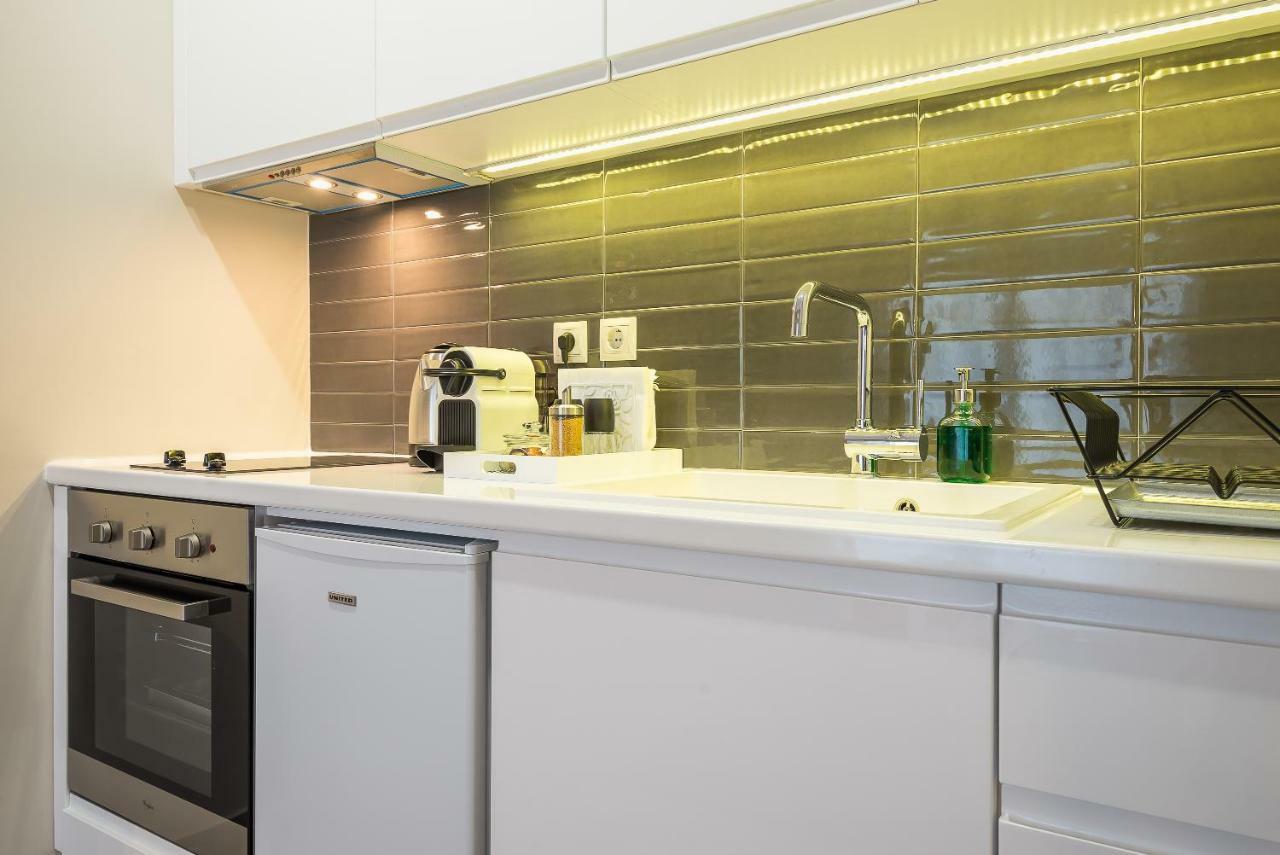 "Sunbow Earth"- Boutique New Apt In Dowtown Atena Exterior foto
